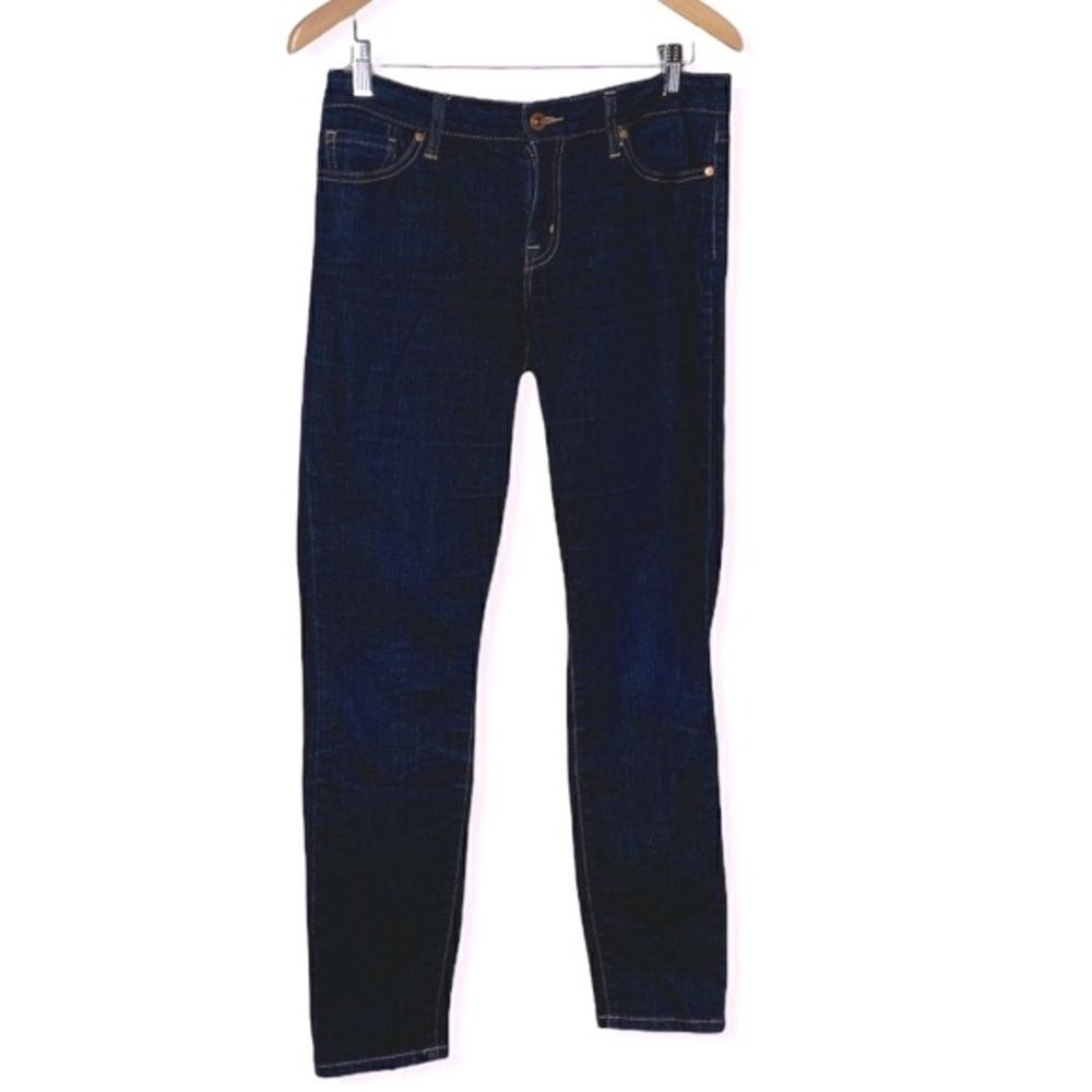 𝅺TOMMY Hilfiger Straight Leg Jeans